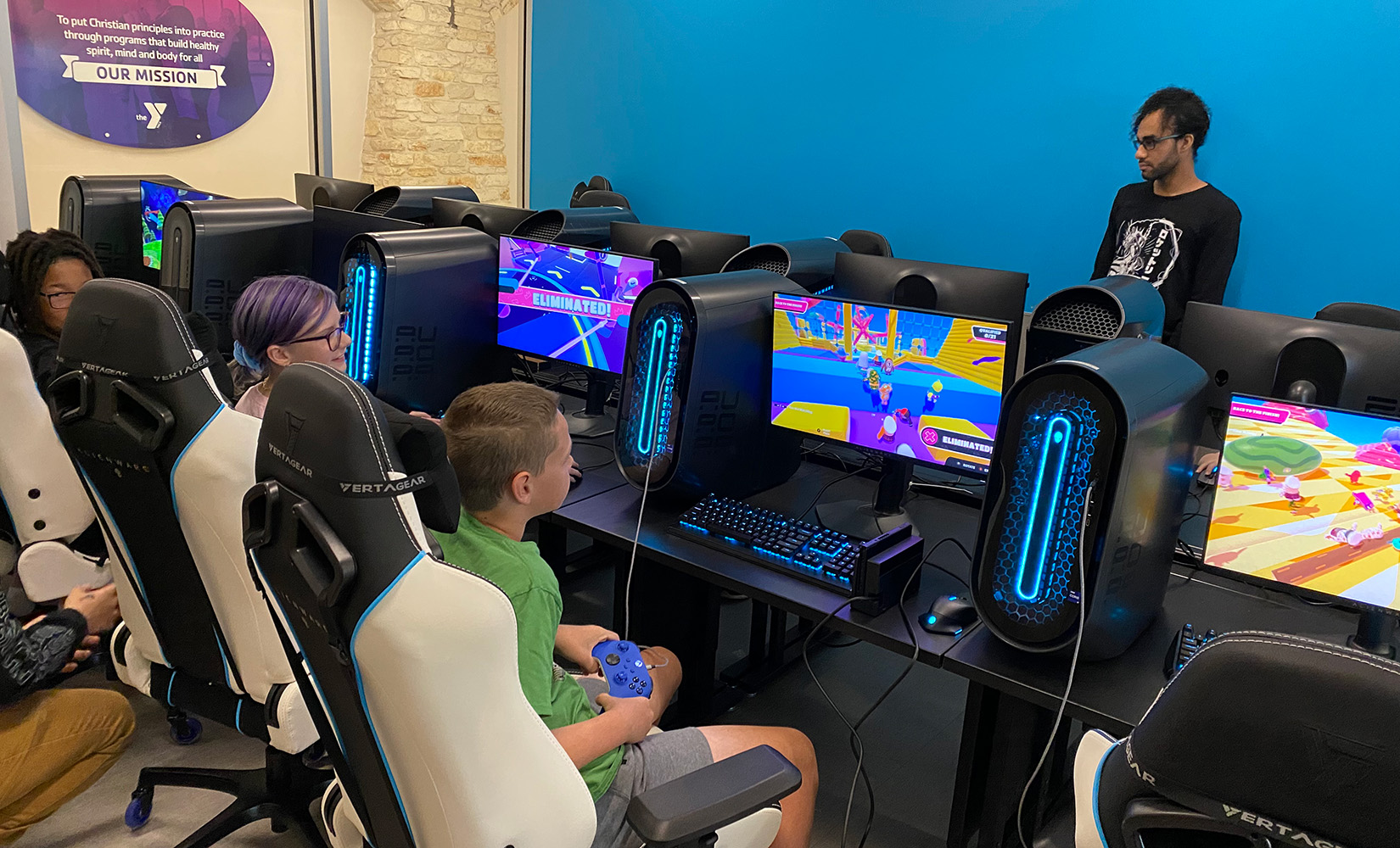 Specialty Camps Header